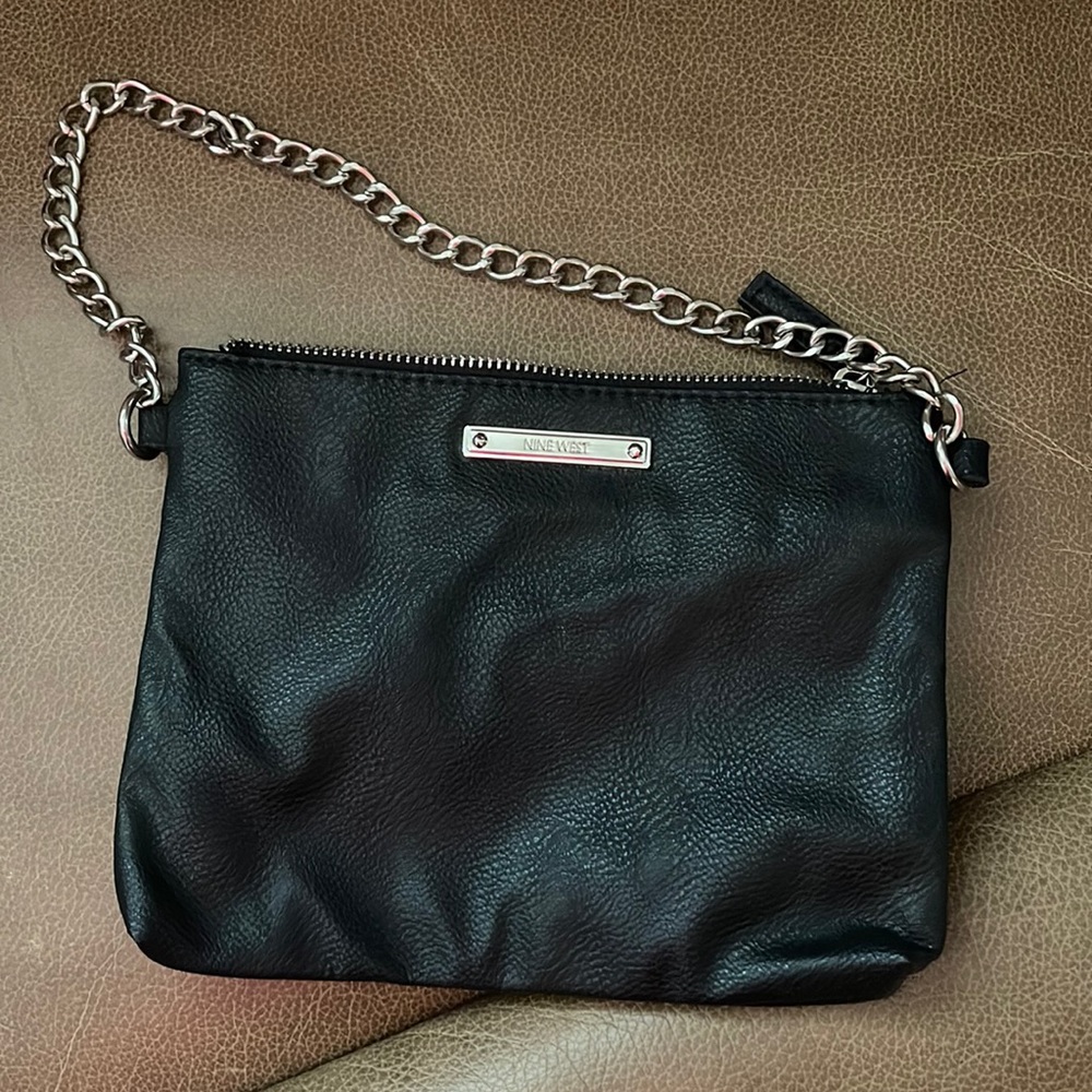 Nine West clutch/wristlet